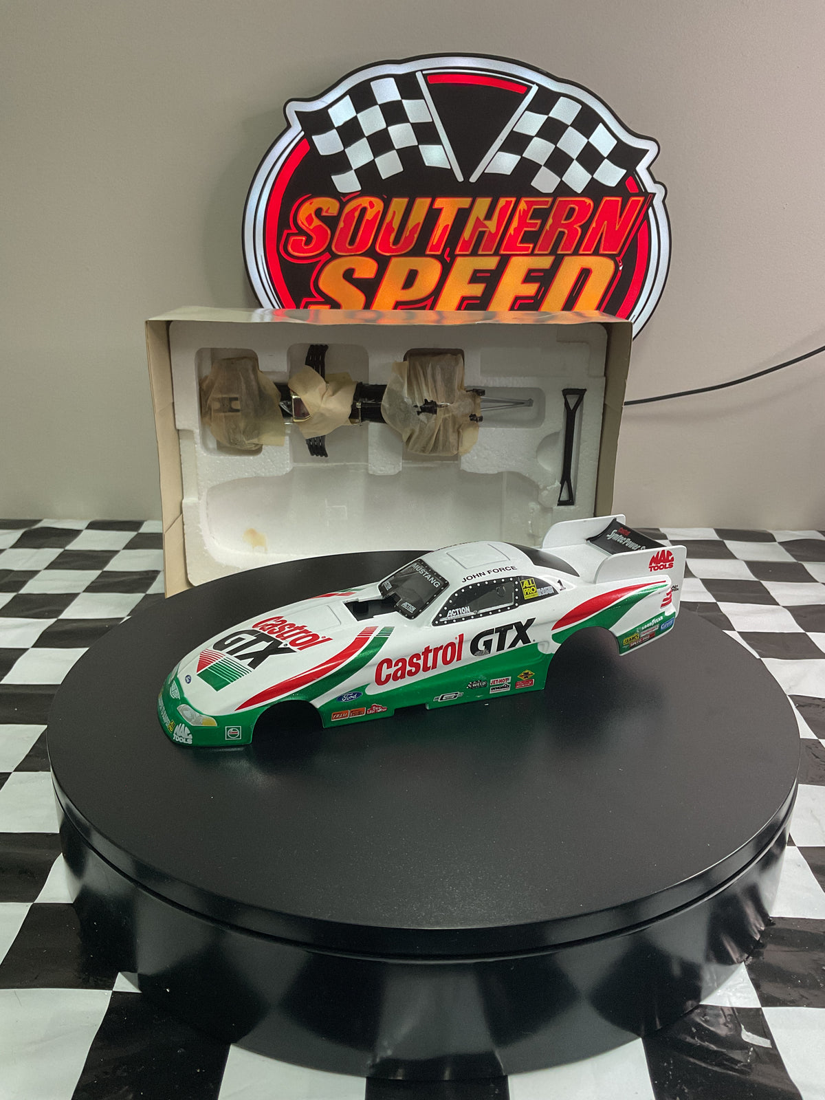 John Force Castrol 1997 Mustang 1:24 Scale Funny Car