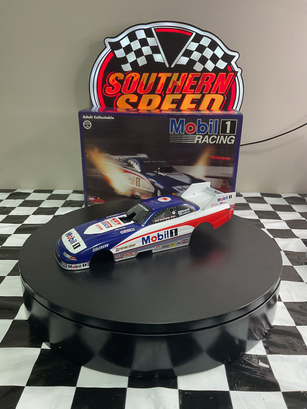 Whit Bazemore Mobil 1 1995 Dodge 1:24 Scale Funny Car